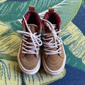 Vans Kids Sk8-Hi MTE-1 Shoe- size 1